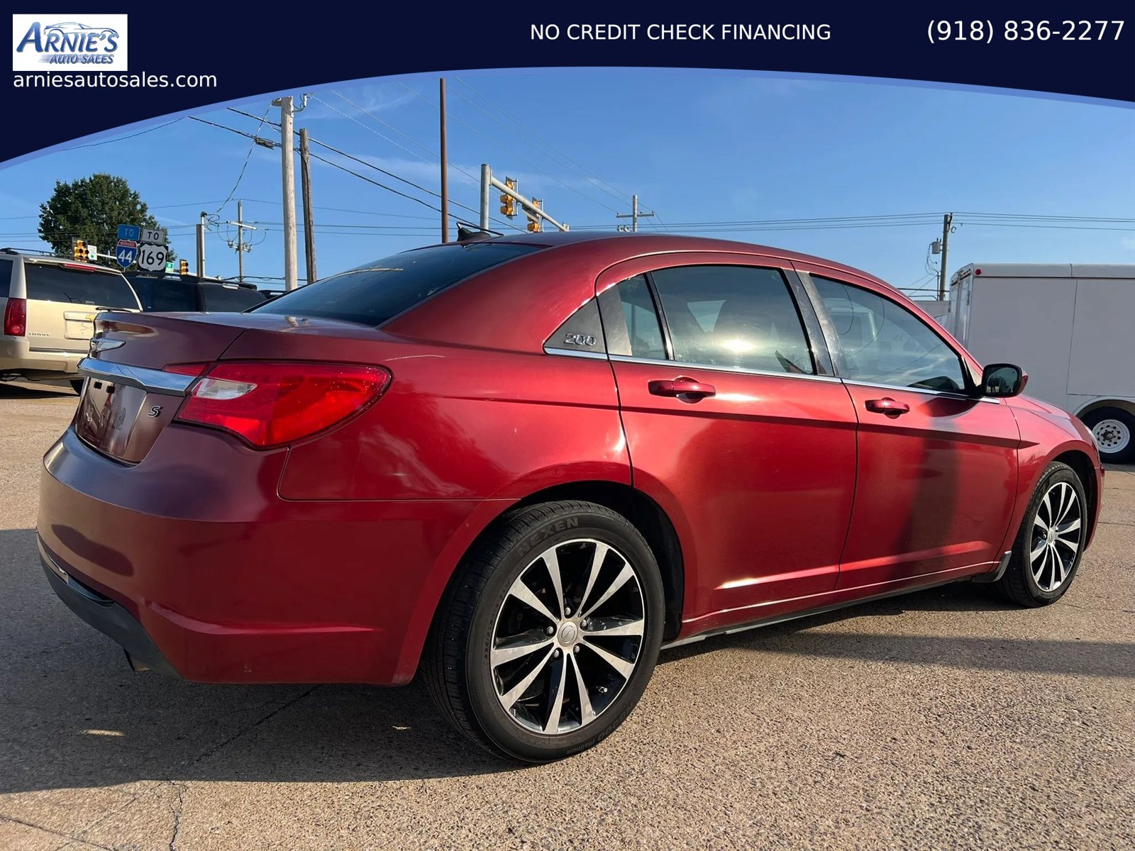 Used 2014 Chrysler 200 Touring w/ 200 S Group FWD image 2