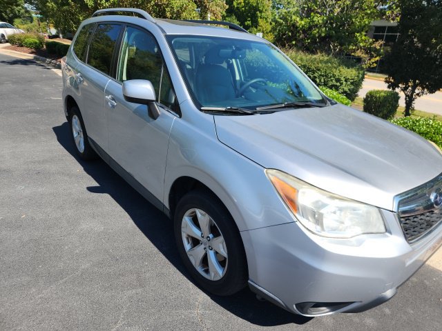 Used 2014 Subaru Forester 2.5i Limited AWD/4WD image 3