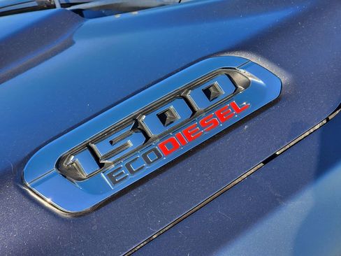 Used 2021 RAM 1500 Laramie image 11