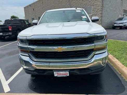 Used 2018 Chevrolet Silverado 1500 LT w/ All Star Edition AWD/4WD image 3