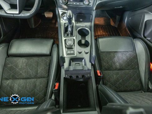 Used 2018 Nissan Maxima SR w/ Midnight Edition FWD image 31