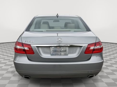 Used 2010 Mercedes-Benz E 350 Sedan image 8