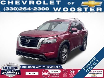 Used 2023 Nissan Pathfinder SL