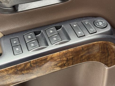 Used 2016 Chevrolet Silverado 1500 LT w/ Texas Edition RWD image 25