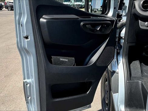 New 2025 Mercedes-Benz Sprinter 2500 image 10