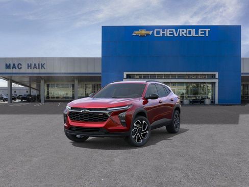 New 2026 Chevrolet Trax RS w/ Sunroof Package FWD image 8