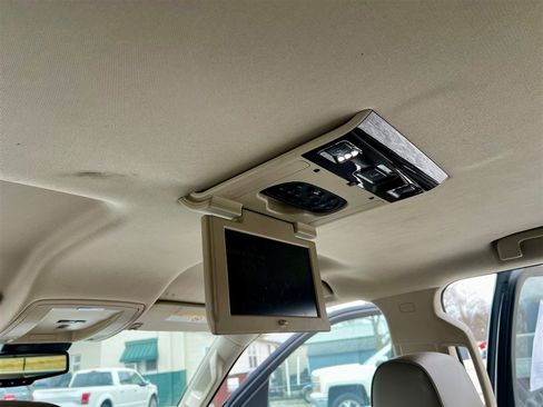 Used 2015 GMC Sierra 3500 Denali w/ Duramax Plus Package image 8