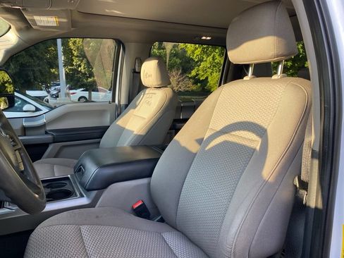 Used 2022 Ford F250 XLT w/ XLT Premium Package AWD/4WD image 9