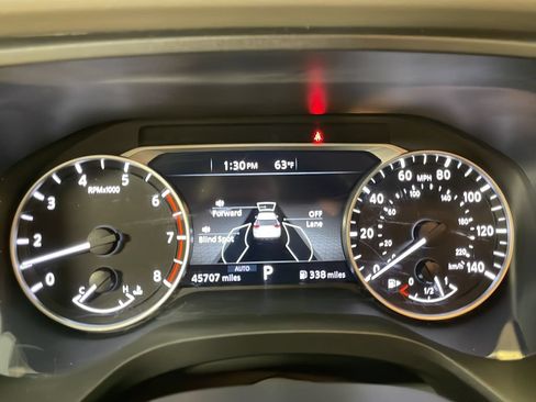 Used 2025 Nissan Rogue SV AWD/4WD image 20