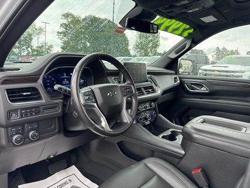 Used 2023 Chevrolet Tahoe Z71 w/ Luxury Package AWD/4WD image 30