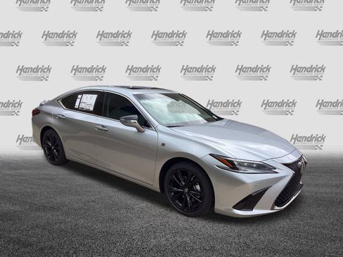 New 2025 Lexus ES 300h F Sport image 2