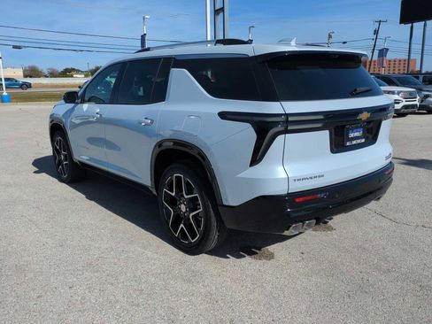 Used 2026 Chevrolet Traverse High Country image 6