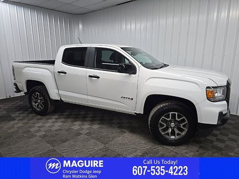 Used 2022 GMC Canyon AT4 AWD/4WD image 1
