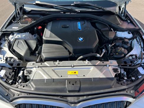 Used 2024 BMW 330e xDrive image 21
