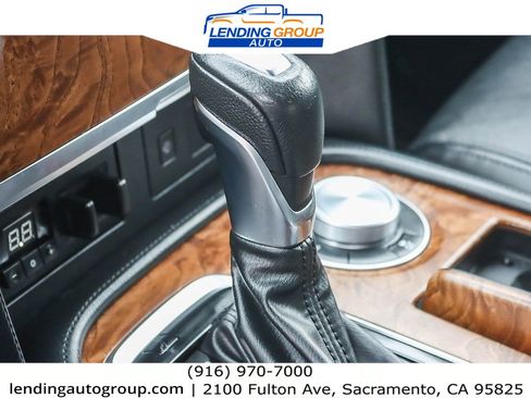 Used 2021 Nissan Armada SL w/ Captain's Chairs Package image 20