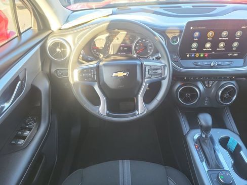 Used 2023 Chevrolet Blazer LT image 14
