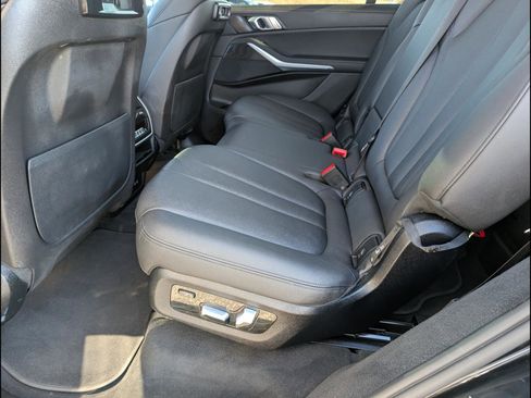 Used 2022 BMW X7 xDrive40i image 12