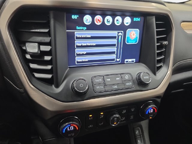 Used 2019 GMC Acadia Denali AWD/4WD image 19