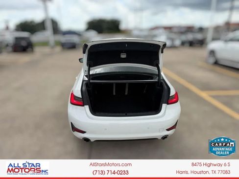 Used 2020 BMW 330i Sedan w/ Convenience Package RWD image 12
