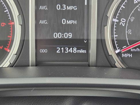 Certified 2023 Toyota 4Runner TRD Off-Road Premium w/ Moonroof Package AWD/4WD image 29