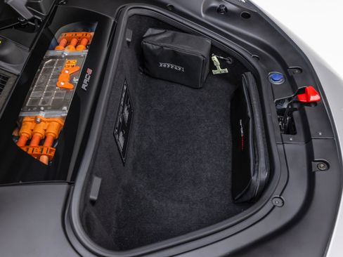 Certified 2022 Ferrari SF90 Stradale image 38