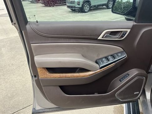 Used 2019 GMC Yukon Denali w/ Denali Ultimate Package RWD image 11