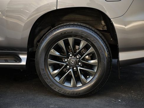 Used 2022 Lexus GX 460 Premium image 7