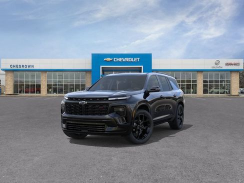 New 2026 Chevrolet Traverse RS w/ LPO, Floor Liner Package AWD/4WD image 8