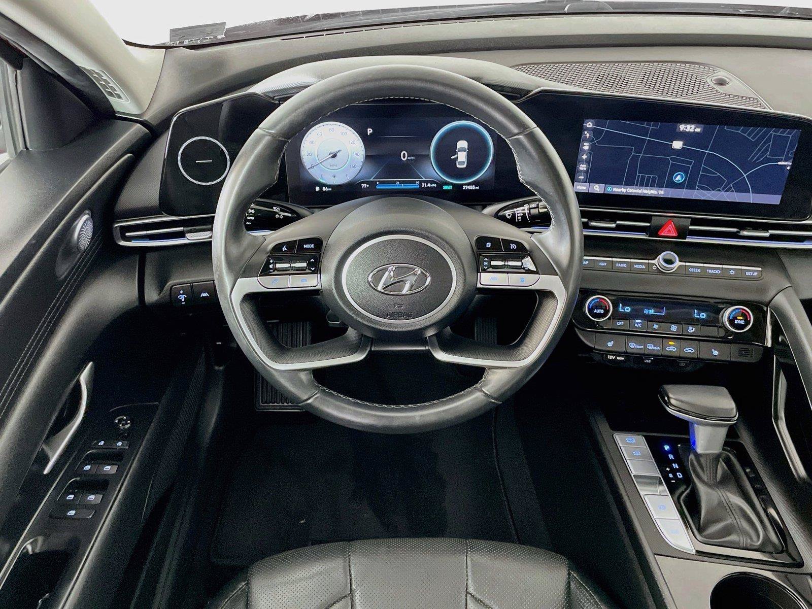 Used 2023 Hyundai Elantra Limited FWD image 26