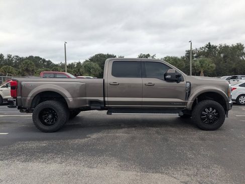 Used 2023 Ford F450 Lariat image 4