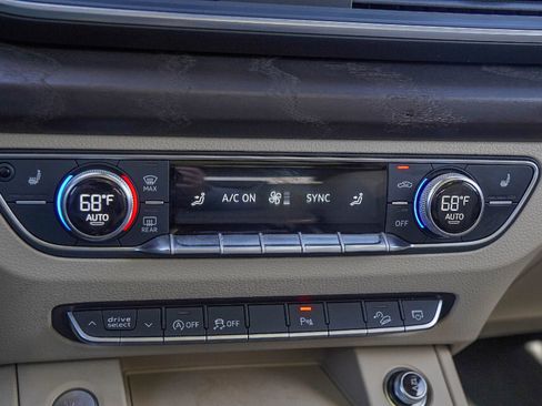 Used 2018 Audi Q5 2.0T Premium Plus w/ Premium Plus Package image 18