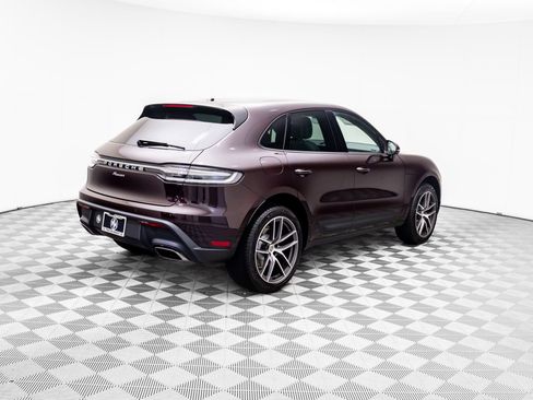 New 2026 Porsche Macan image 8