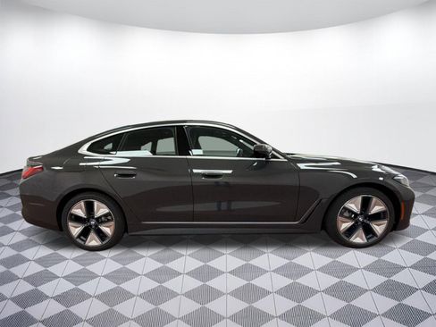 Used 2026 BMW i4 xDrive40i w/ Premium Package AWD/4WD image 7