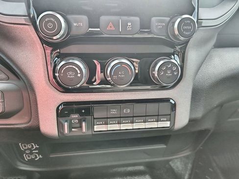 New 2026 RAM 3500 Tradesman AWD/4WD image 16