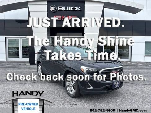 Used 2018 GMC Terrain SLE w/ Driver Convenience Package AWD/4WD image 1