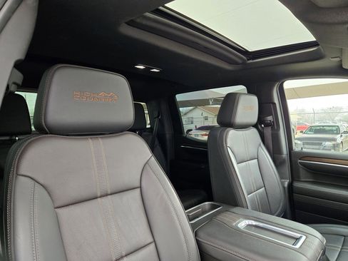 Certified 2022 Chevrolet Silverado 1500 High Country w/ High Country Premium Package image 31