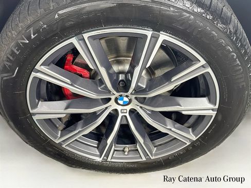 Used 2026 BMW X5 xDrive40i w/ M Sport Package AWD/4WD image 33
