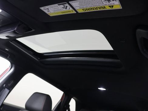 Used 2025 Honda CR-V Sport image 18