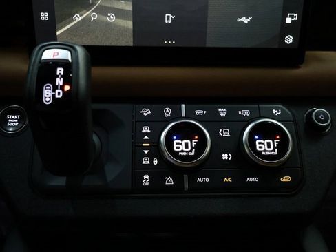 Used 2023 Land Rover Defender 90 V8 image 79
