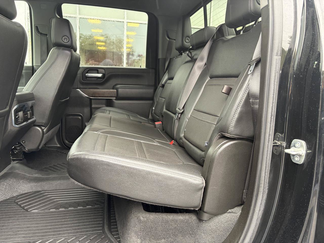 Used 2022 GMC Sierra 2500 Denali w/ Denali Ultimate Package AWD/4WD image 37