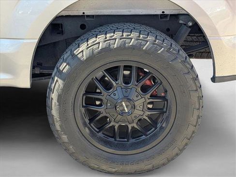 Used 2020 Ford F150 XLT w/ Equipment Group 302A Luxury image 9