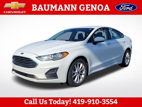 Used 2020 Ford Fusion SE FWD image 10