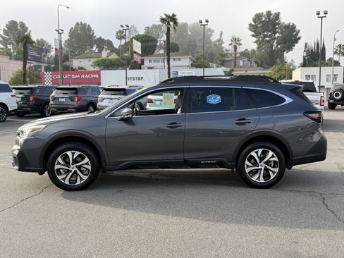 Used 2020 Subaru Outback Limited image 4