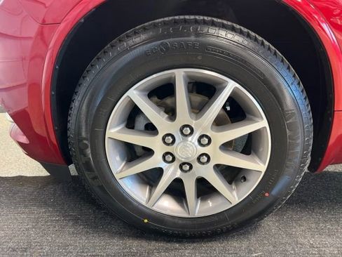 Used 2014 Buick Enclave Leather image 18