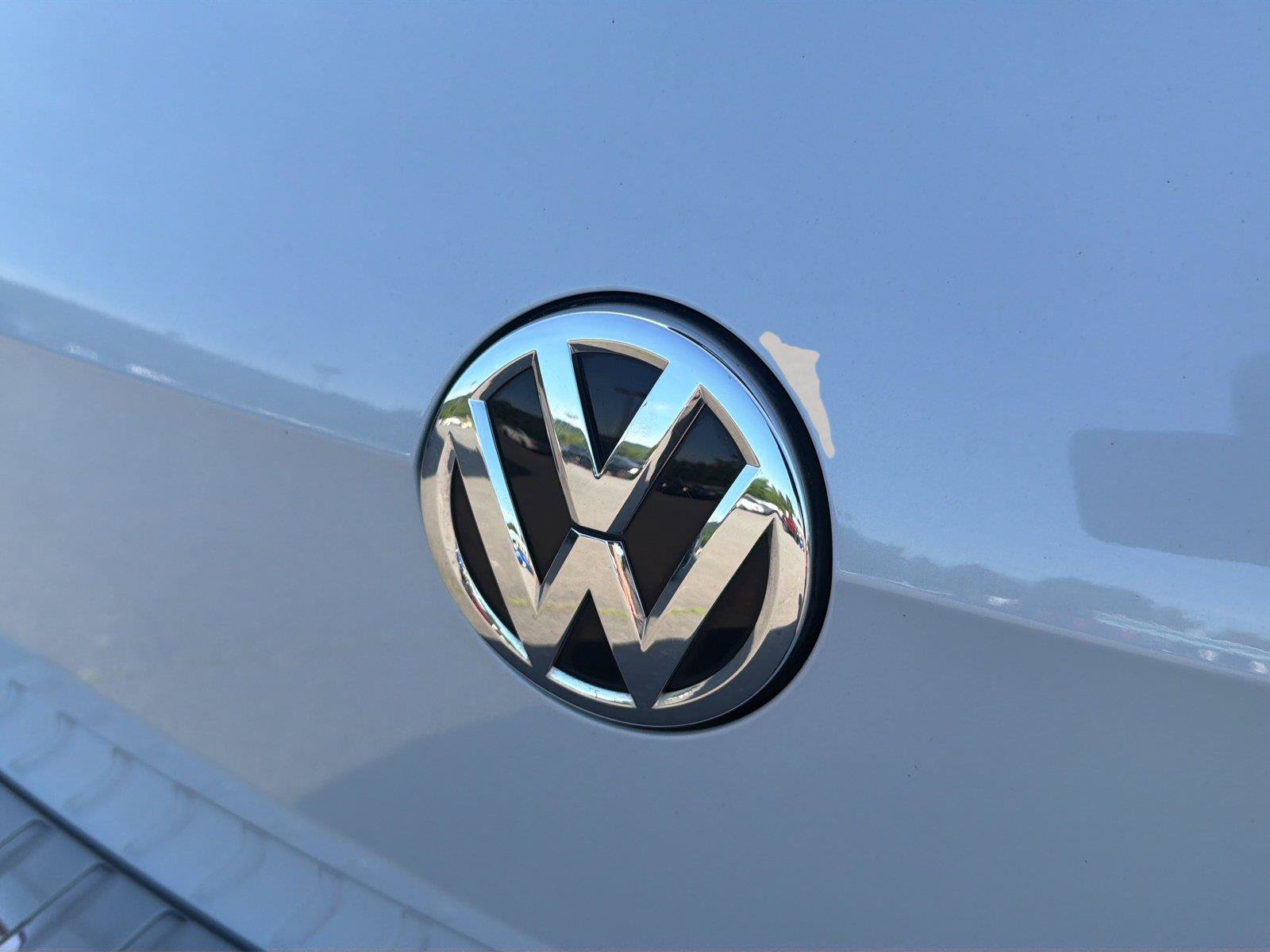 Used 2020 Volkswagen GTI S FWD image 16