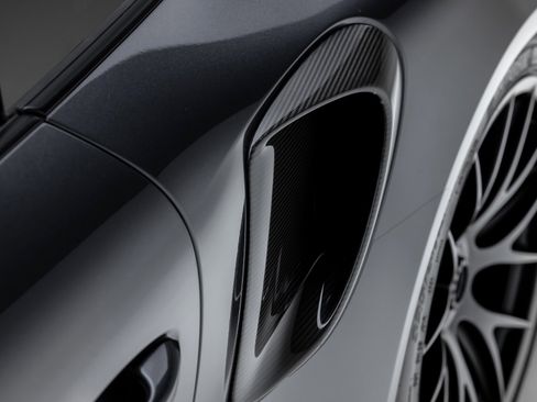 Used 2018 Porsche 911 GT2 RS image 56