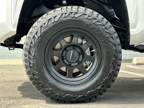 New 2025 Toyota Tacoma SR image 22