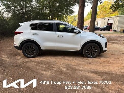 Used 2018 Kia Sportage EX w/ EX Sport Appearance Package FWD image 13