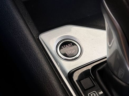 Used 2025 Nissan Altima 2.5 SV image 5