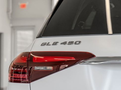 New 2026 Mercedes-Benz GLE 450 4MATIC image 22